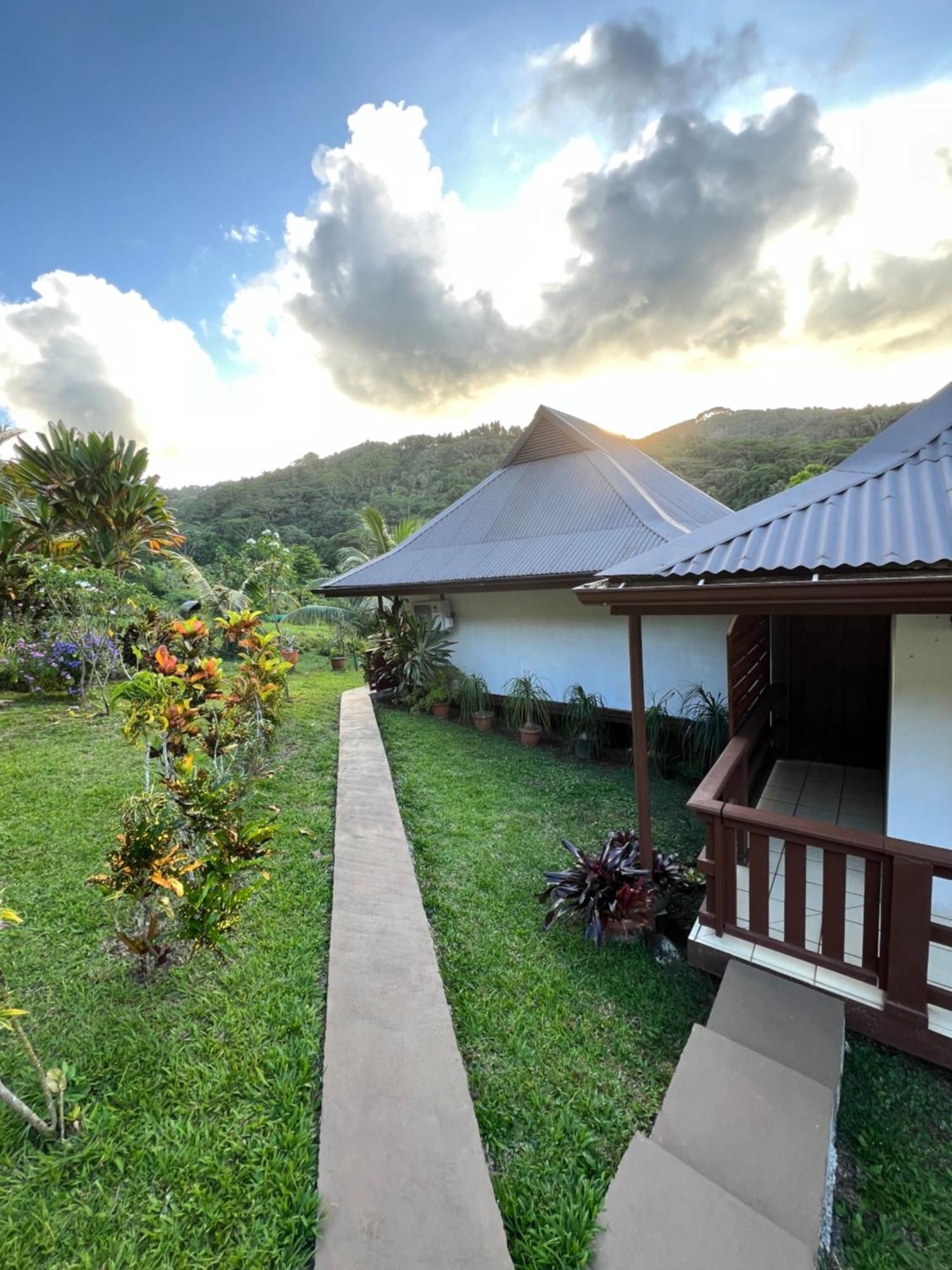 Rupe Rupe Lodge Uturoa Exterior photo